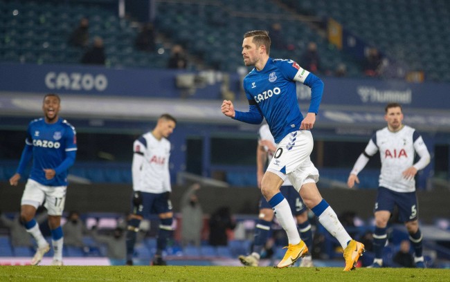 仅展示了两 仅展示了两